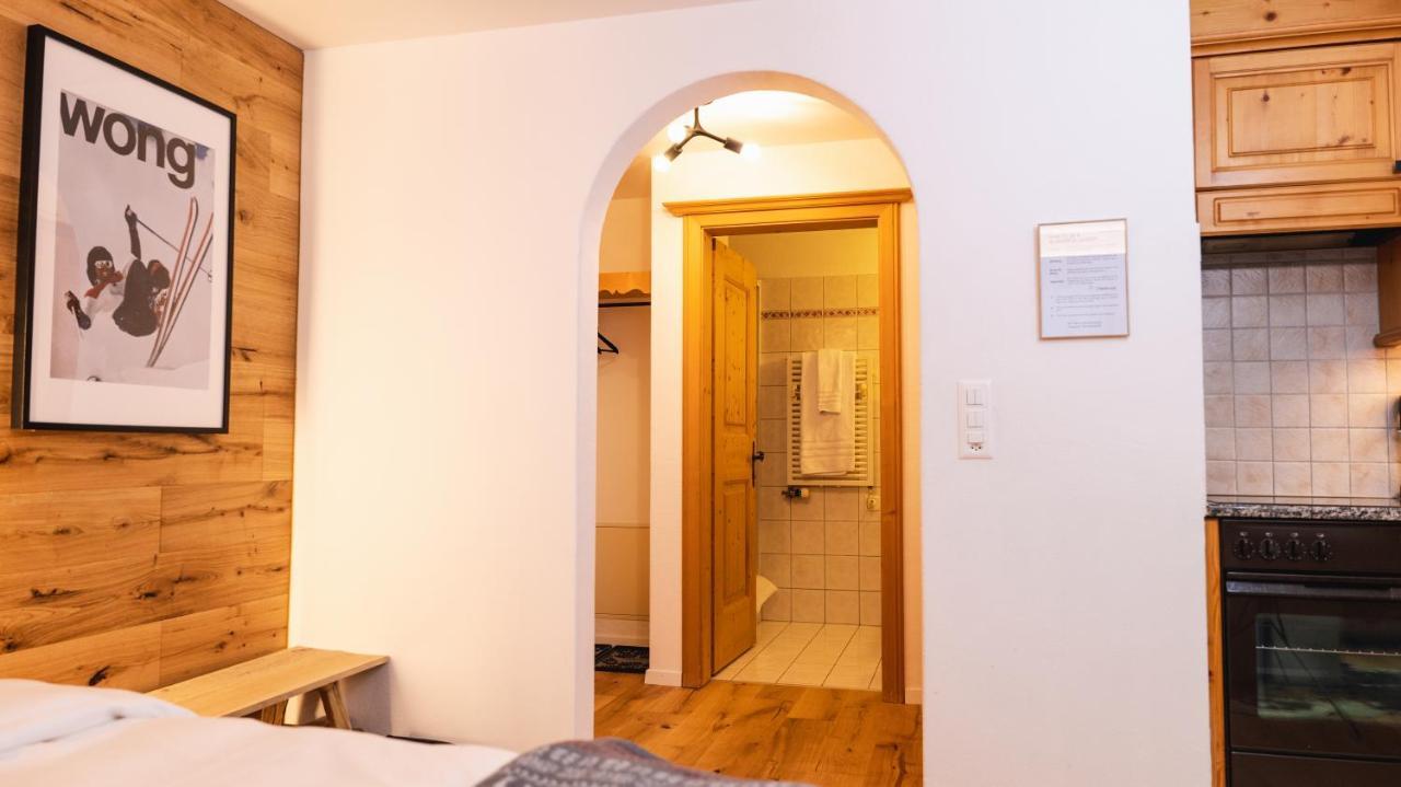 Wunderstay Alpine 16 Chic Studio Central Location 클로스터스 외부 사진